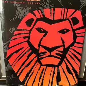 1997 Walt Disney Presents THE LION KING Musical Broadway Program Book Souvenir